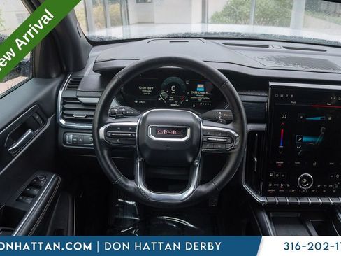 Used 2025 GMC Acadia Elevation FWD image 5