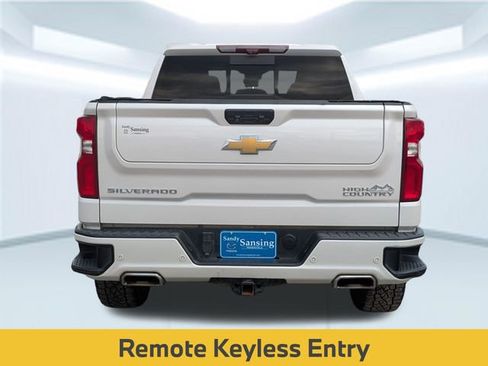 Used 2023 Chevrolet Silverado 1500 High Country w/ Technology Package AWD/4WD image 5