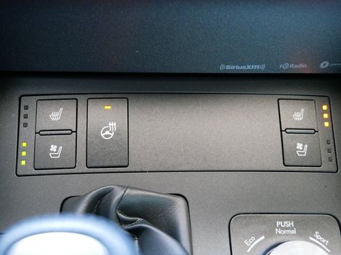 Used 2024 Lexus IS 350 F Sport w/ Navigation Package RWD image 32