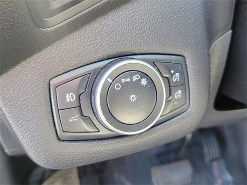 Used 2018 Ford Escape SE w/ SE Sync 3 Package image 32