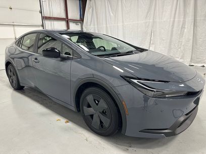 Used 2025 Toyota Prius LE
