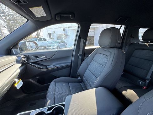 New 2026 Chevrolet Equinox LT w/ Midnight Edition image 12