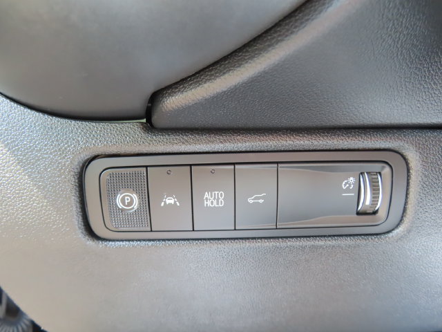 Certified 2025 Chevrolet Equinox EV RS w/ Convenience Package II AWD/4WD image 37