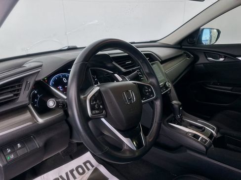 Used 2020 Honda Civic EX image 9