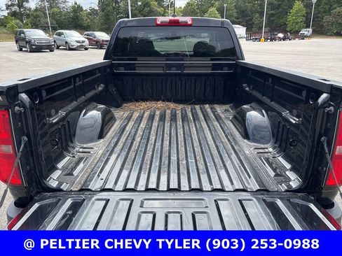 Used 2021 Chevrolet Colorado W/T w/ Custom Special Edition image 7