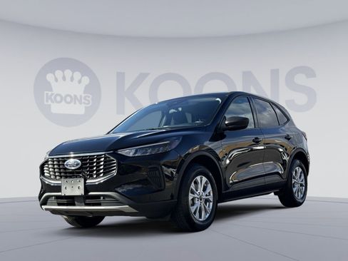 Used 2025 Ford Escape Active image 1