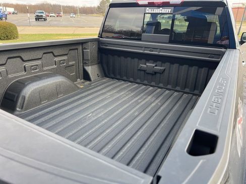 New 2026 Chevrolet Silverado 1500 LTZ w/ LTZ Premium Package image 8