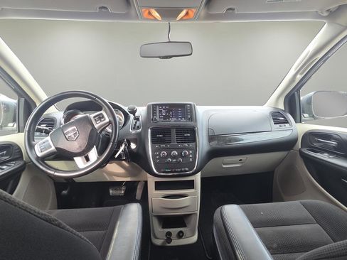 Used 2017 Dodge Grand Caravan SE w/ Power Window Group image 24