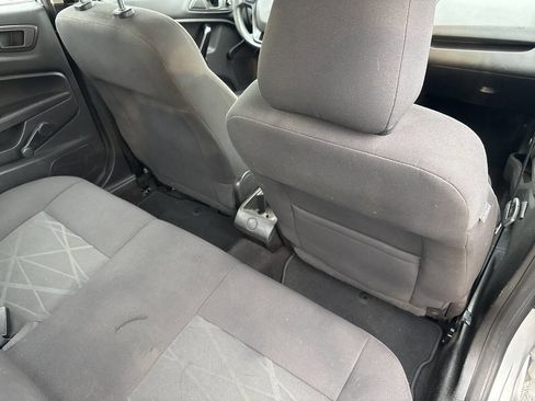 Used 2014 Ford Fiesta S image 21