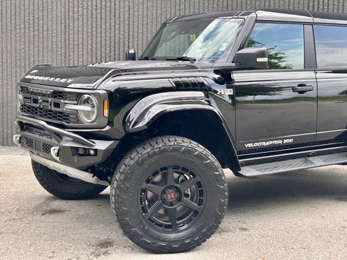 New 2026 Ford Bronco Raptor w/ Interior Carbon Fiber Pack AWD/4WD image 2