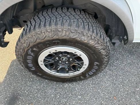 Used 2023 Ford Bronco 4-Door w/ Sasquatch Package AWD/4WD image 4