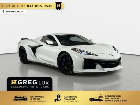 Used 2025 Chevrolet Corvette Z06 RWD image 1