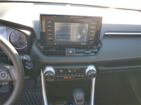 Used 2021 Toyota RAV4 XLE w/ Convenience Package image 25