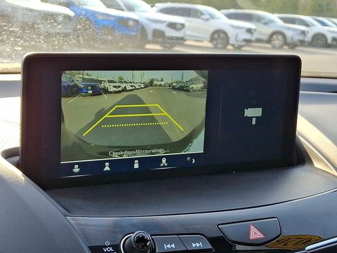 Used 2026 Acura RDX SH-AWD image 18