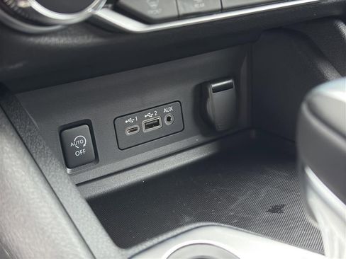 New 2025 Nissan Sentra SR image 27