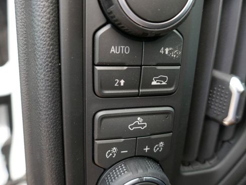 New 2026 Chevrolet Silverado 1500 W/T AWD/4WD image 16