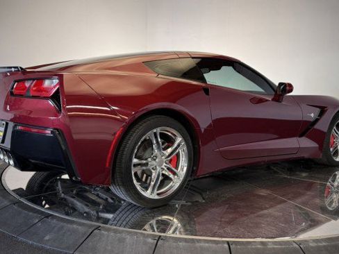 Used 2017 Chevrolet Corvette Stingray Coupe w/ 2LT Preferred Equipment Group RWD image 28