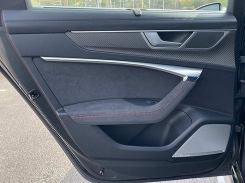 Certified 2024 Audi RS 6 performance AWD/4WD image 64
