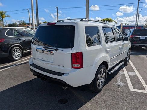 Used 2015 Honda Pilot Touring image 12