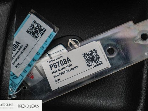 Used 2022 Nissan Kicks S image 26