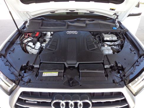 Used 2018 Audi Q7 3.0T Premium Plus w/ Premium Plus Package image 12