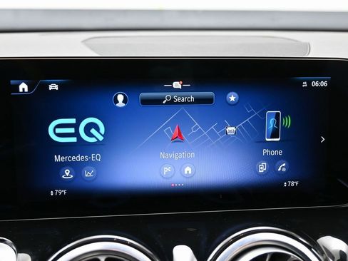 Used 2024 Mercedes-Benz EQB 250+ image 29