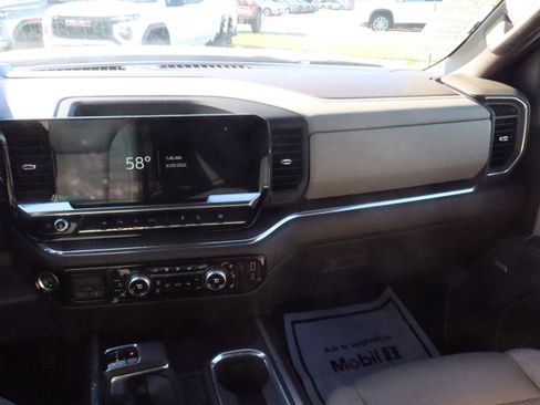 Used 2023 GMC Sierra 1500 SLT w/ SLT Premium Plus Package image 11