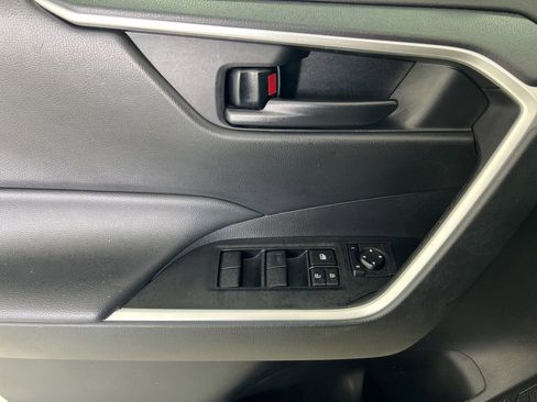 Used 2024 Toyota RAV4 LE FWD image 19
