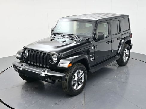 Used 2021 Jeep Wrangler Unlimited Sahara AWD/4WD image 34