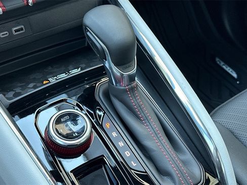 New 2025 GMC Canyon AT4 w/ AT4X Package image 18