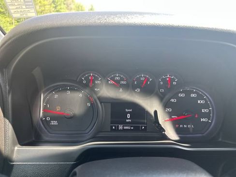 Used 2019 Chevrolet Silverado 1500 Custom Trail Boss w/ Custom Convenience Package AWD/4WD image 12