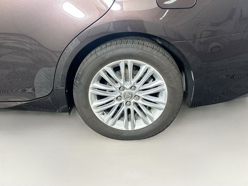 Used 2013 Lexus ES 350 w/ Luxury Pkg image 11