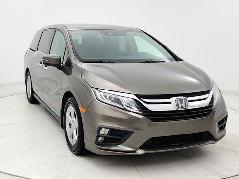 Used 2019 Honda Odyssey EX image 8