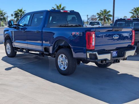 New 2026 Ford F250 XLT w/ FX4 Off-Road Package AWD/4WD image 4