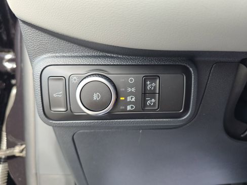 New 2026 Ford Explorer Active w/ Active Comfort Package RWD image 21