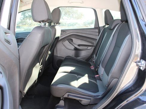 Used 2015 Ford Escape S image 7