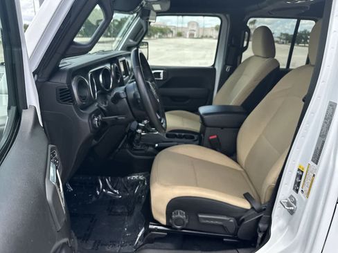 Used 2022 Jeep Wrangler Unlimited Sport AWD/4WD image 10