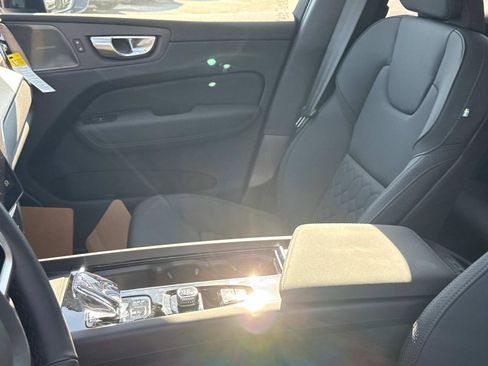 New 2026 Volvo XC60 B5 Plus w/ Climate Package image 19