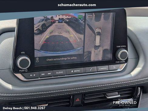 Used 2021 Nissan Rogue SL FWD image 21