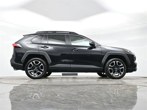 Used 2020 Toyota RAV4 Adventure image 34