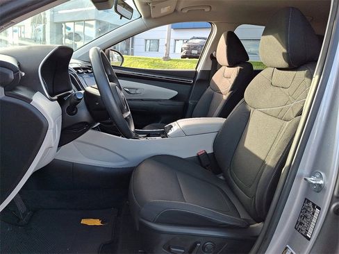 Used 2023 Hyundai Tucson SEL image 14