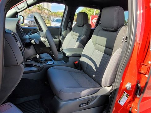 New 2026 Nissan Frontier SV w/ SV Convenience Package image 9