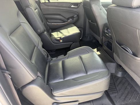 Used 2016 Chevrolet Suburban LT AWD/4WD image 21