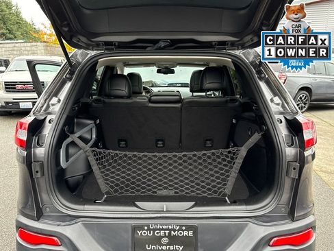 Used 2015 Jeep Cherokee Limited image 26