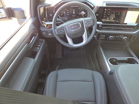 New 2026 GMC Sierra 2500 SLT w/ SLT Premium Package AWD/4WD image 30