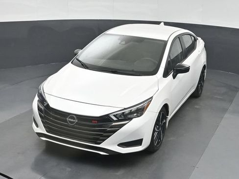 Used 2023 Nissan Versa SR w/ Trunk Package FWD image 42