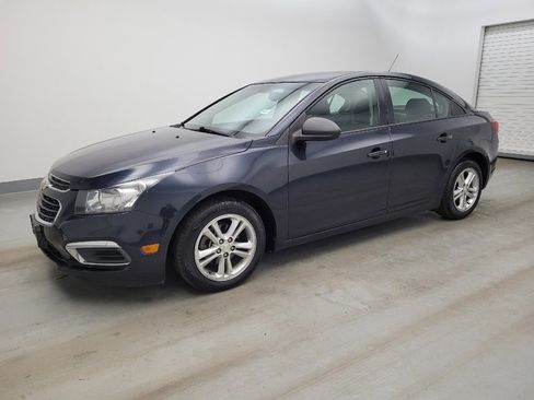 Used 2016 Chevrolet Cruze LS image 2