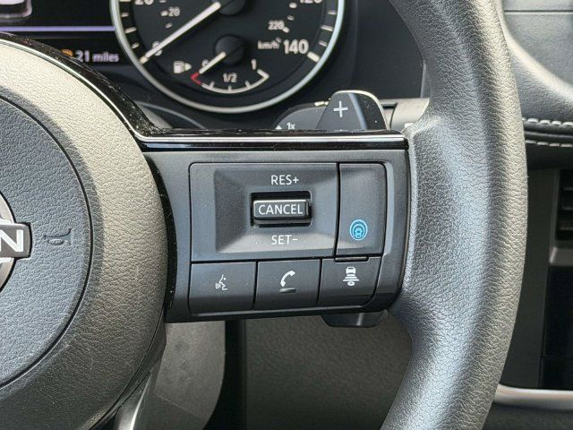 Used 2023 Nissan Rogue SV AWD/4WD image 23