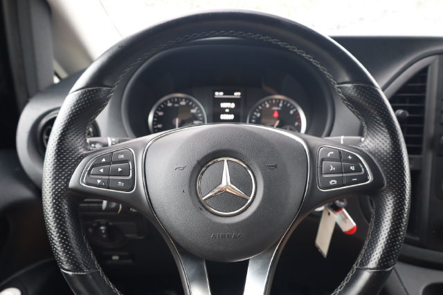 Used 2023 Mercedes-Benz Metris Passenger image 13