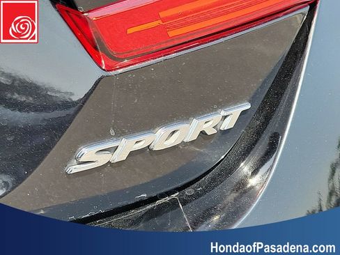 Used 2018 Honda Accord Sport image 27